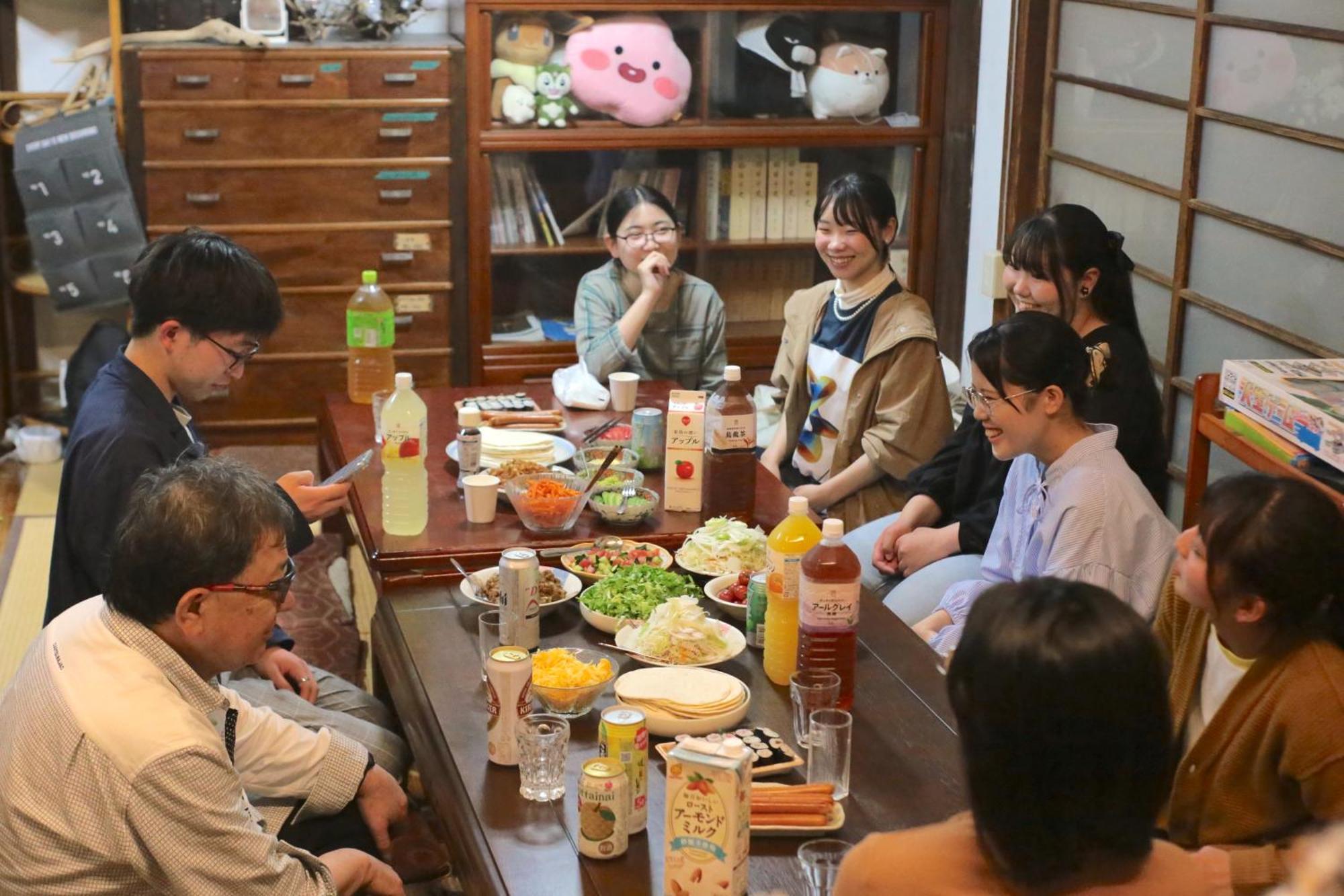 Guest House Yukari Tsuru 외부 사진